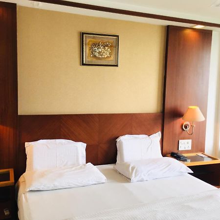 Hotel Jammu Ashok Dış mekan fotoğraf