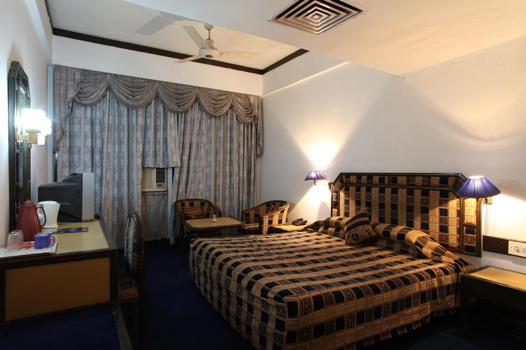 Hotel Jammu Ashok Oda fotoğraf