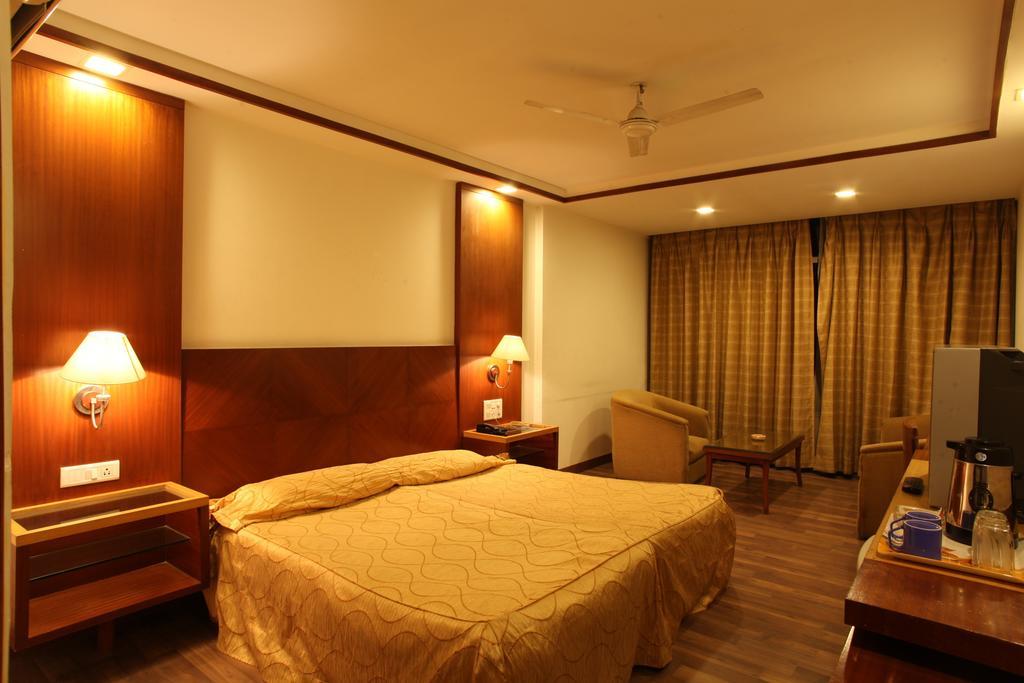 Hotel Jammu Ashok Dış mekan fotoğraf