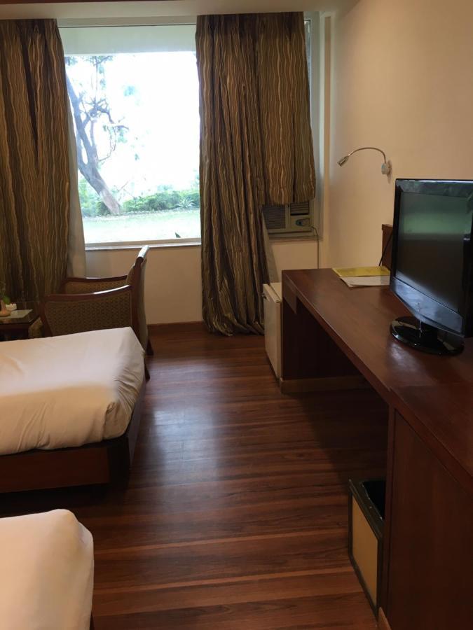 Hotel Jammu Ashok Dış mekan fotoğraf